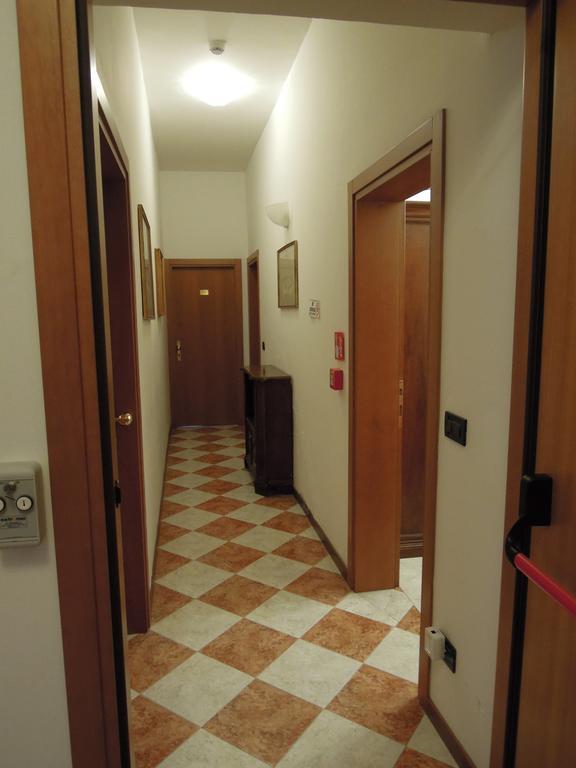 Hotel Iris Wenecja Zewnętrze zdjęcie