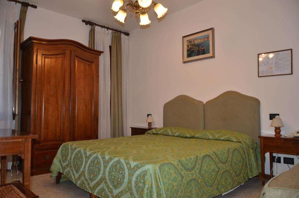 Hotel Iris Wenecja Pokój zdjęcie
